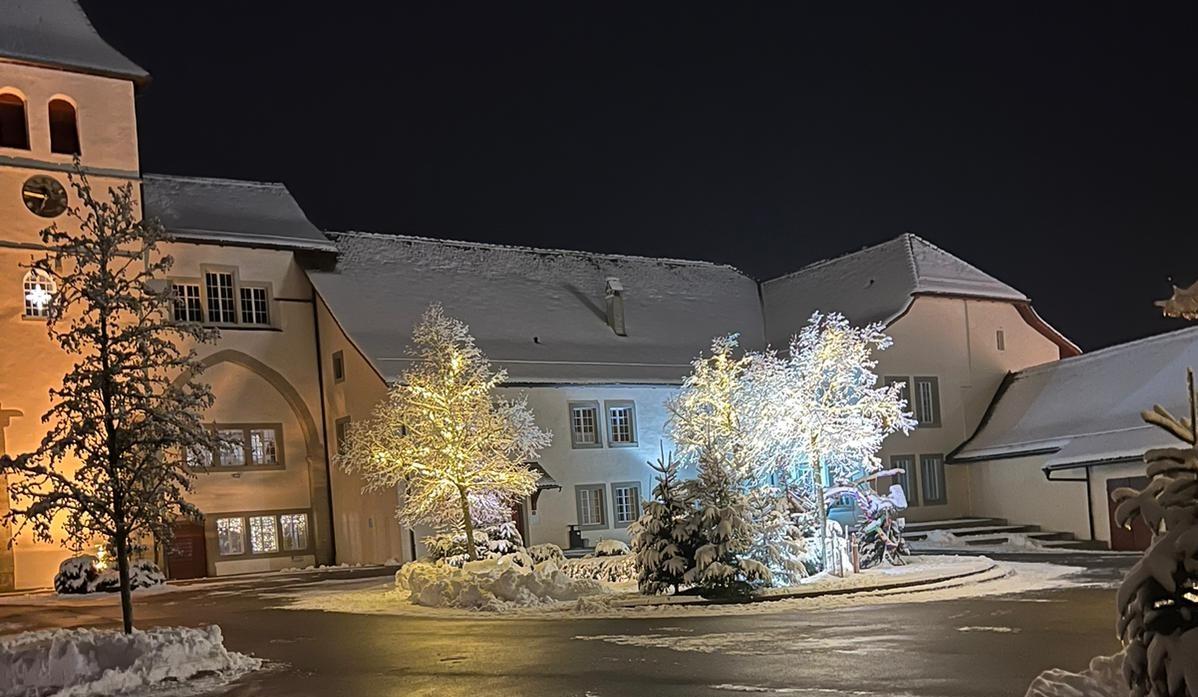 Fröhliche Weihnachten und ein gesundes 2024